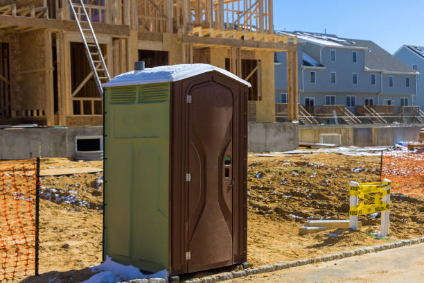 Best Porta potty delivery and setup  in Gladeview, FL